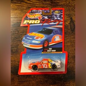 Vintage 1997 Edition Hot Wheels Pro Racing Tide Ricky Rudd #10 Diecast Car